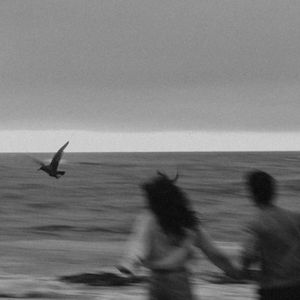 美女直播扒开大腿给你看BB
